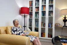 anarco-reading-corner