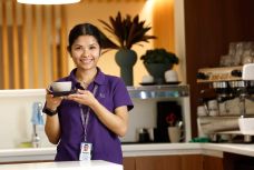 Manningtree-cafe-staff